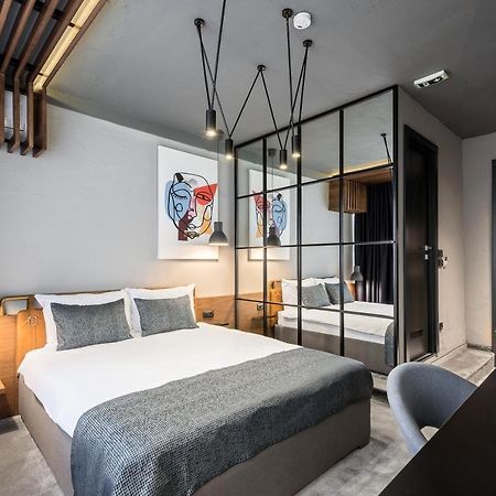 7 Rooms Suites Белград Екстер'єр фото